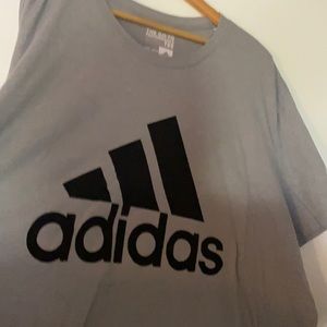 Adidas T-shirt